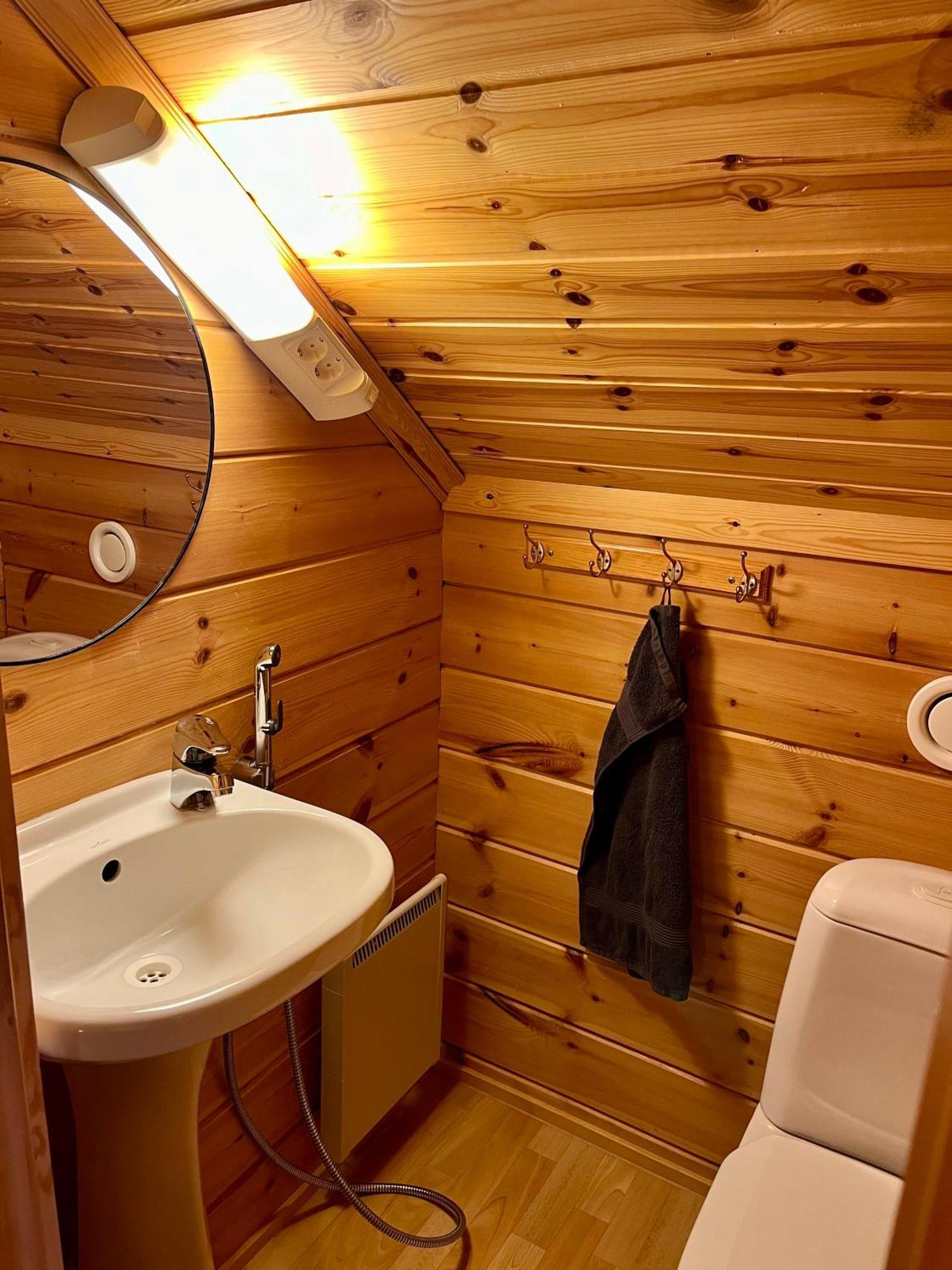 Log Cottages In 10 Min From Santa Claus Village-Sauna&Freeparking Rovaniemi Esterno foto