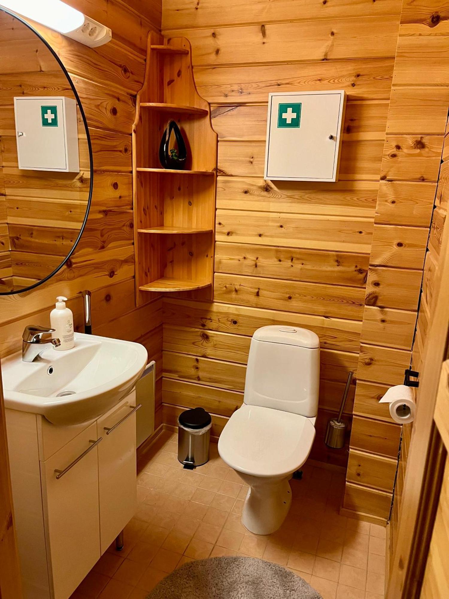 Log Cottages In 10 Min From Santa Claus Village-Sauna&Freeparking Rovaniemi Esterno foto